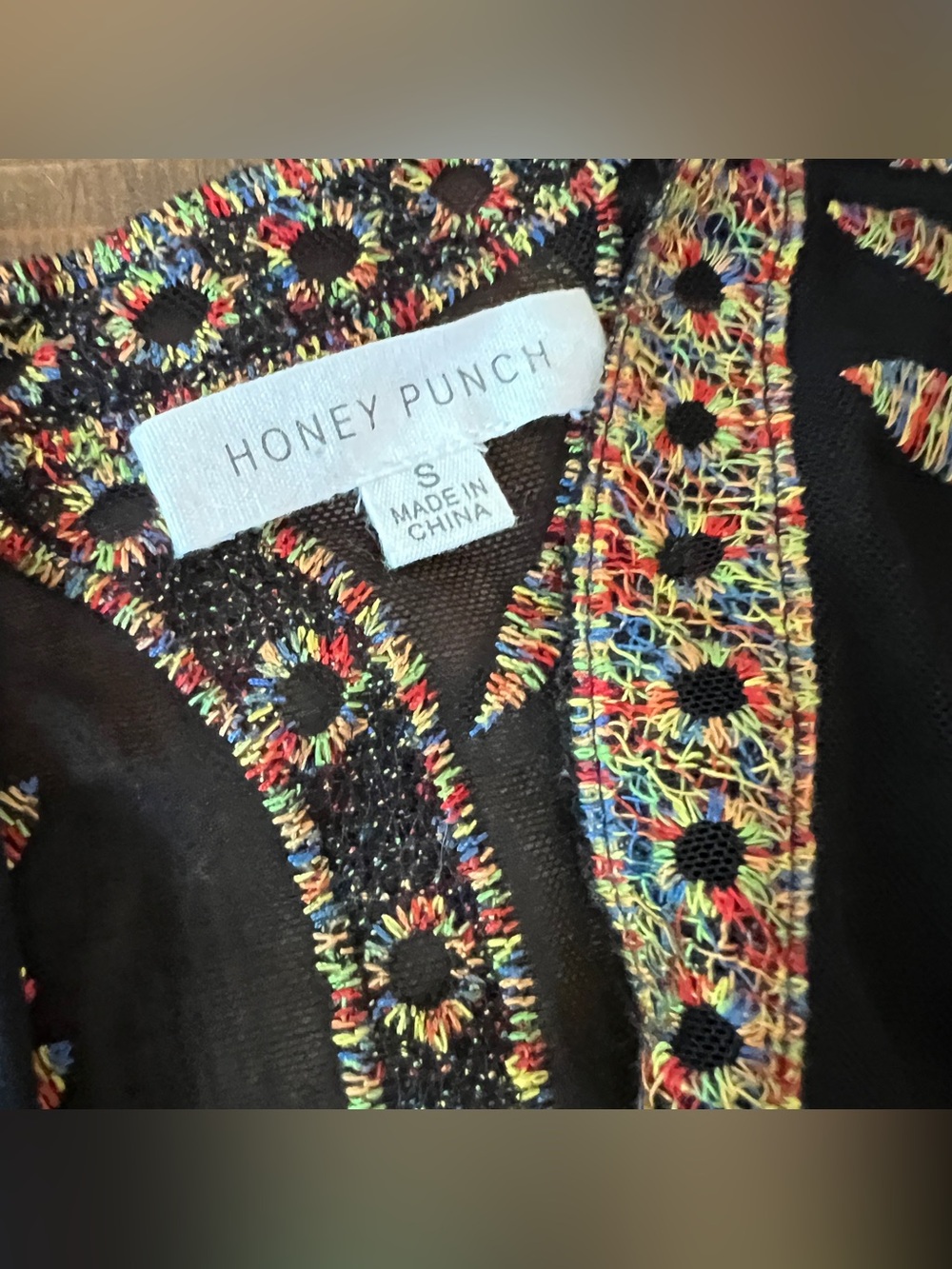 Honey Punch Floral decadence embroidered romper multicolored - Picture 3 of 7